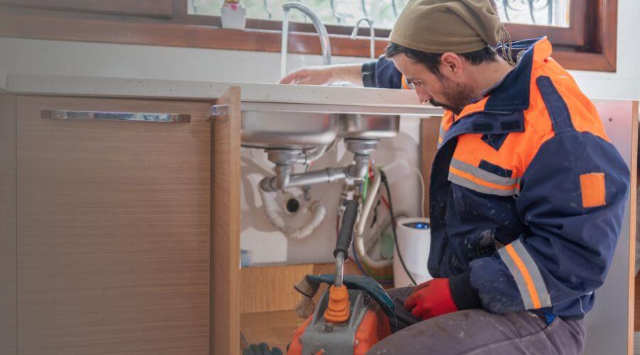 home faucet repair service in Davenport, FL